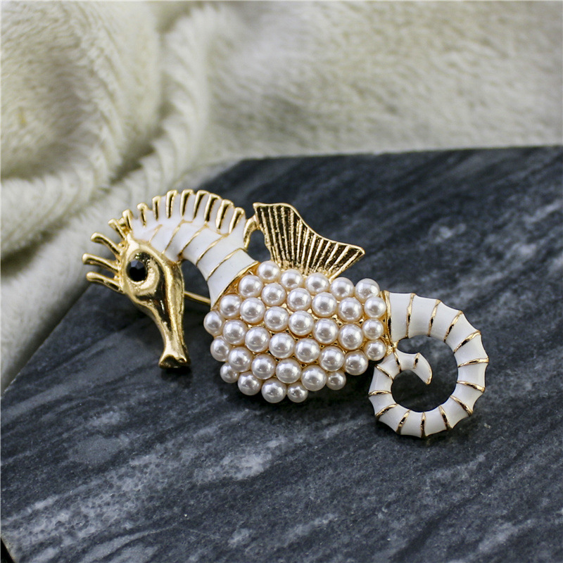 Vintage Animal Brooch Collecti - огляд і ціна Embroidery Unicorn