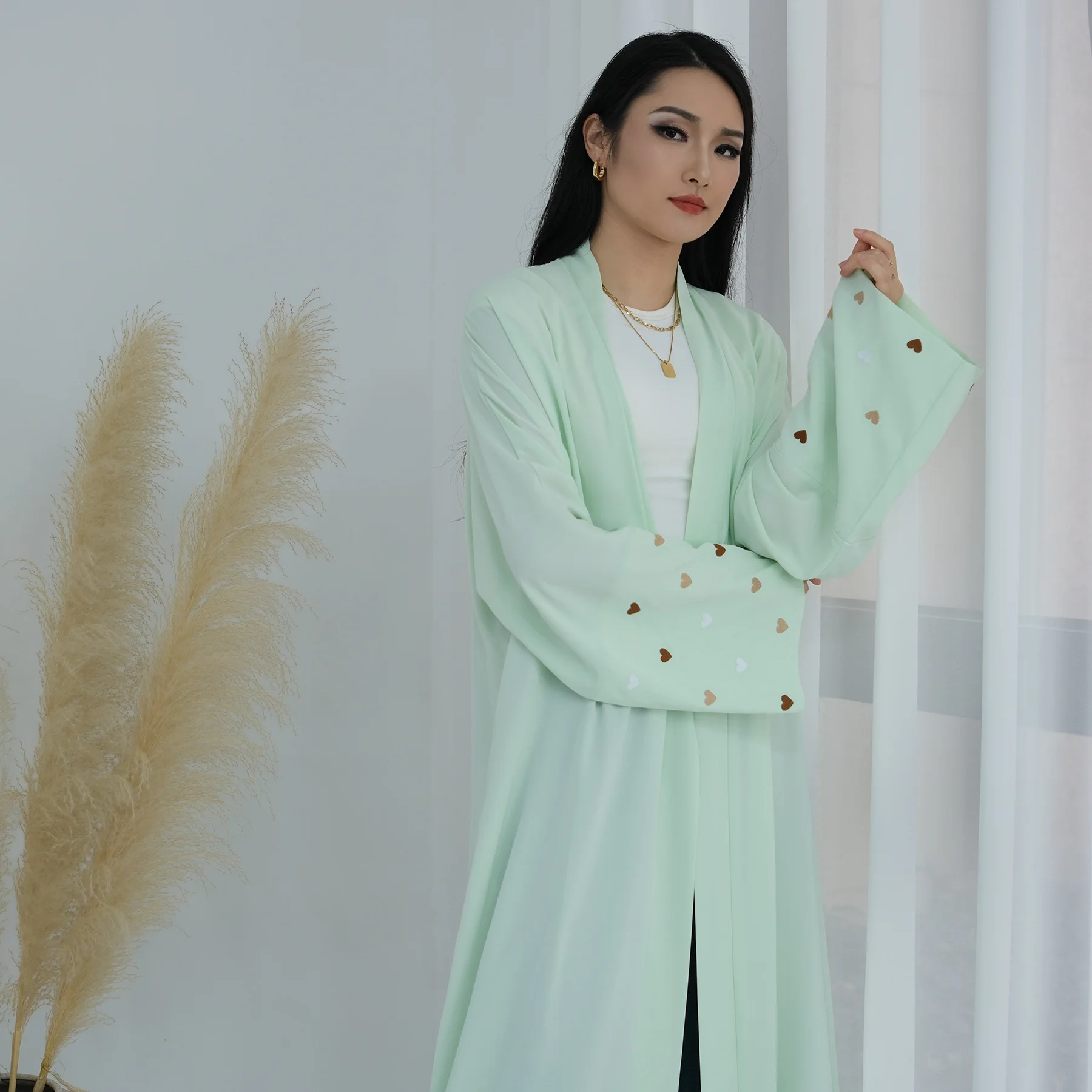 Eid Heart Embroidery Long Robe - огляд і ціна Embroidery Arabic